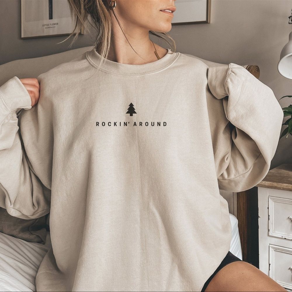 NWT Wool + Pepper Co. ROCKIN AROUND Unisex Christmas Crewneck Sweatshirt